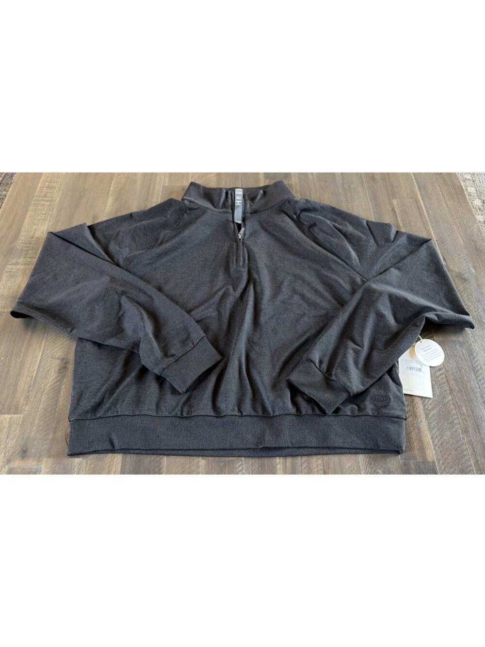 NWT Vuori Women’s Halo Half Zip Black Heather XL $98 VW2177 NEW
